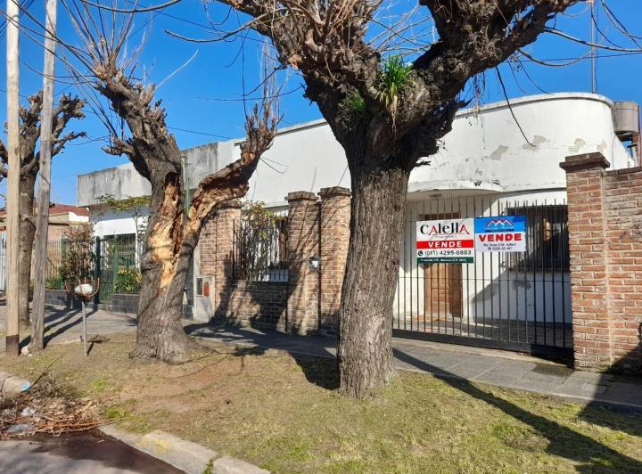 Casa · 200m² · 3 Ambientes
