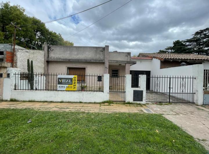 Casa · 85m² · 3 Ambientes · 1 Cochera