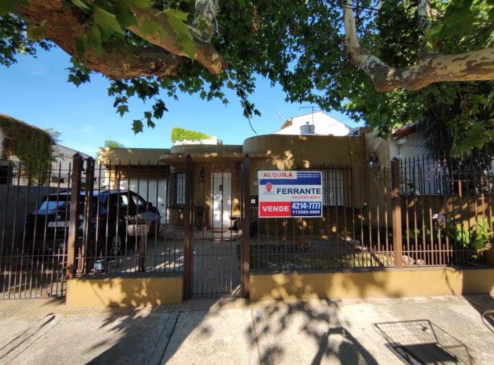 Casa · 150m² · 4 Ambientes · 3 Cocheras