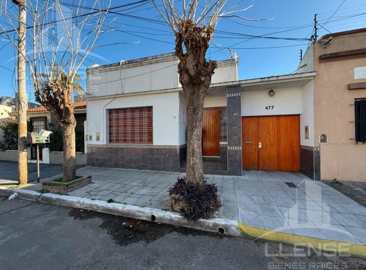 Casa · 180m² · 3 Ambientes