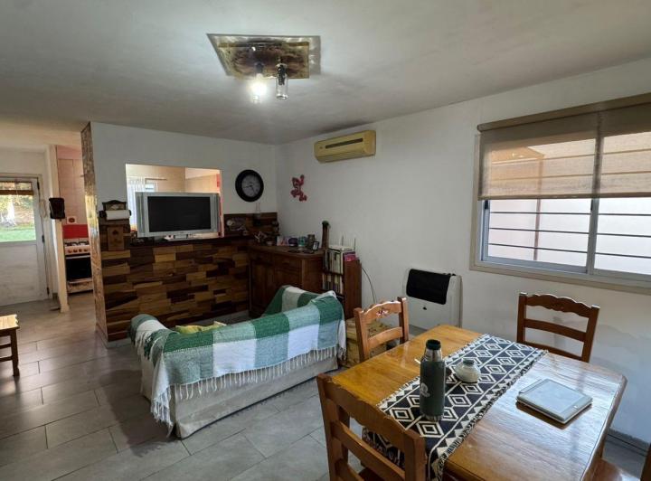 Casa · 600m² · 4 Ambientes · 1 Cochera