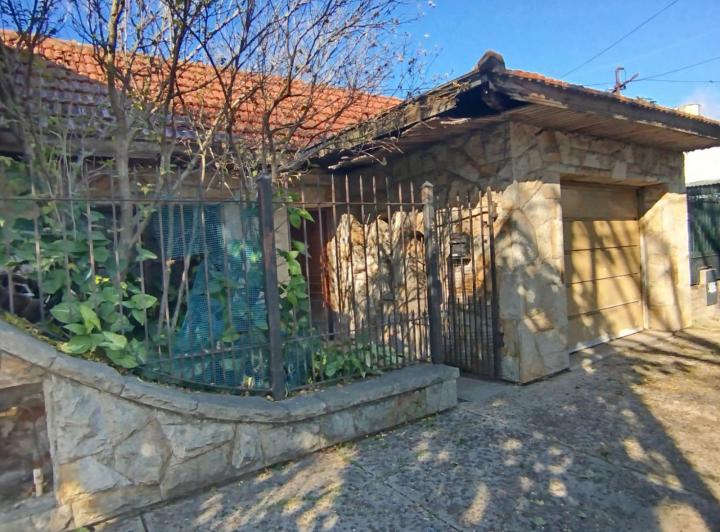 Casa · 139m² · 4 Ambientes · 1 Cochera