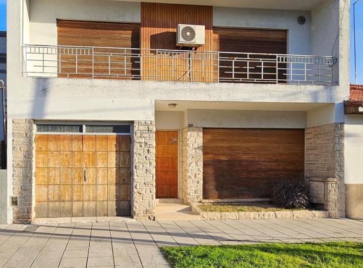 Casa · 428m²