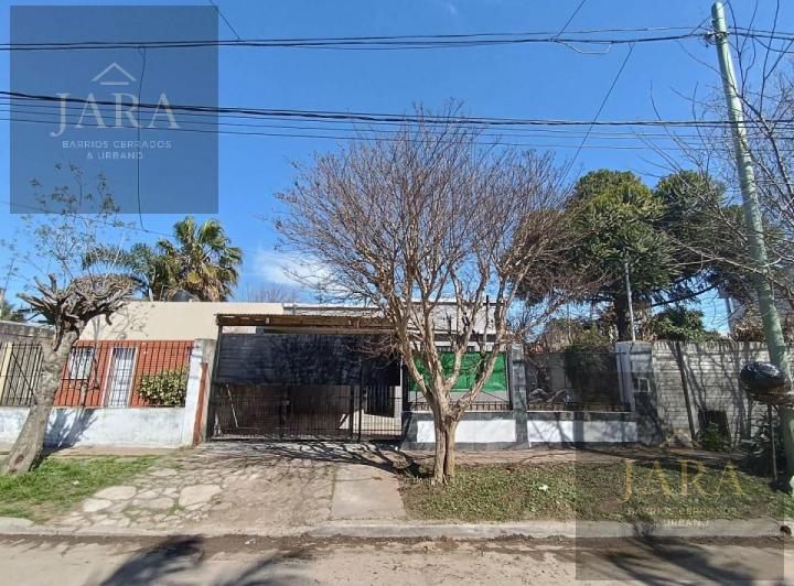 Casa · 433m² · 4 Ambientes · 1 Cochera