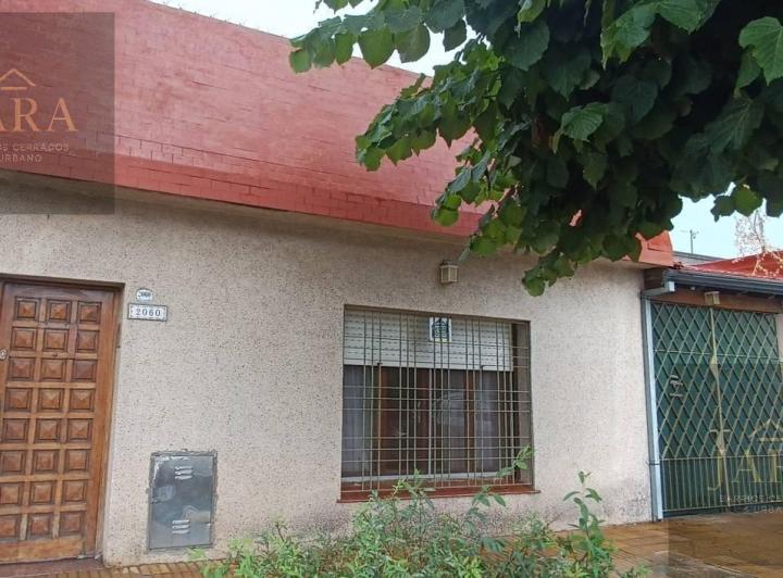 Casa · 277m² · 3 Ambientes · 1 Cochera
