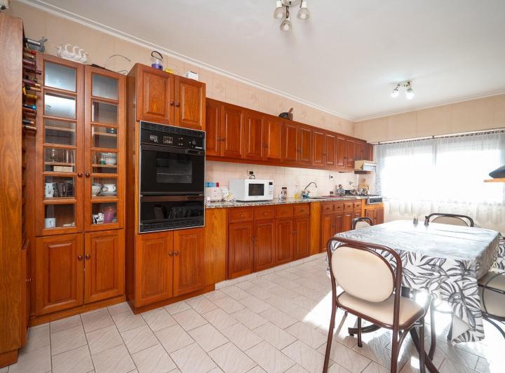 Casa · 200m² · 3 Dormitorios