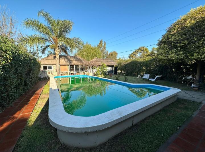 Casa · 450m² · 5 Ambientes