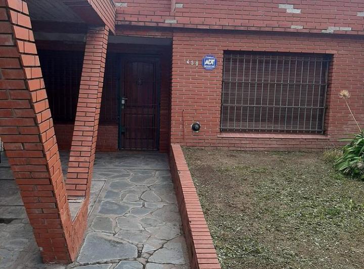 Casa · 120m² · 4 Ambientes · 1 Cochera