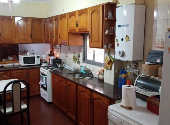 Casa · 95m² · 3 Ambientes · 1 Cochera