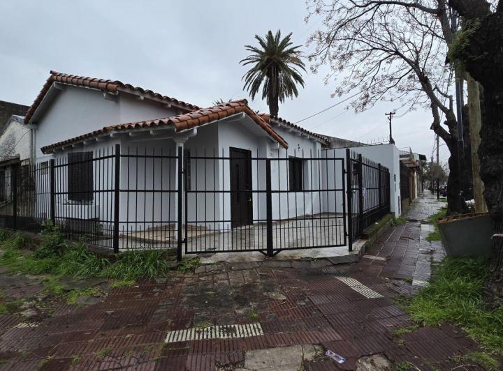 Casa · 64m² · 3 Ambientes · 1 Cochera