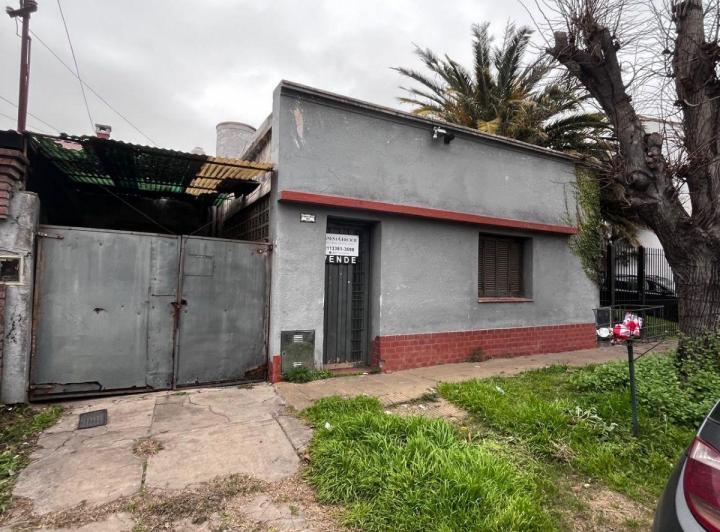 Casa · 90m² · 3 Ambientes · 1 Cochera