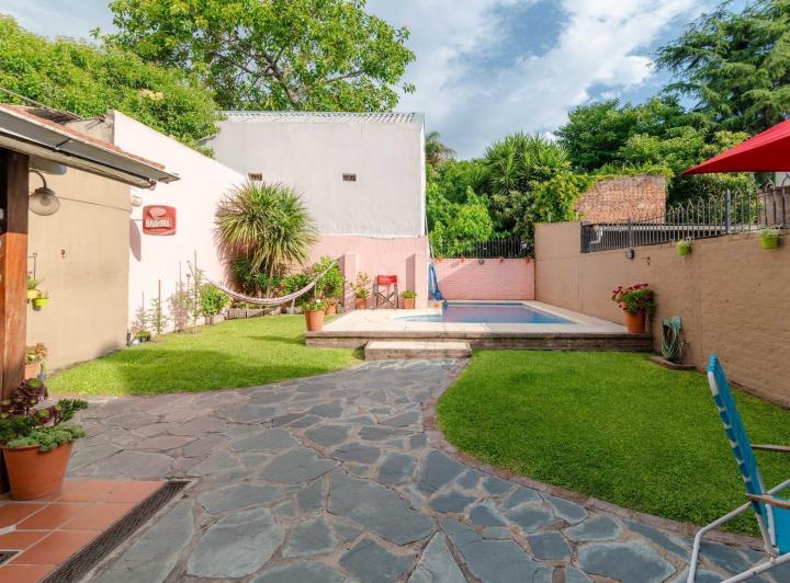 Casa · 142m² · 4 Ambientes · 1 Cochera