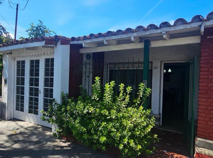 Casa · 159m² · 4 Ambientes · 1 Cochera