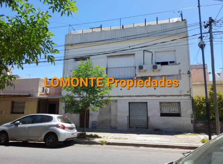 Casa · 140m² · 4 Ambientes · 1 Cochera