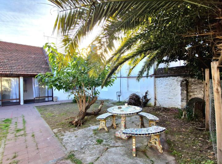 Casa · 70m² · 3 Ambientes · 1 Cochera
