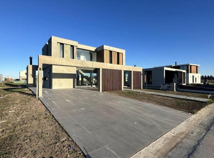 Casa · 183m² · 4 Ambientes