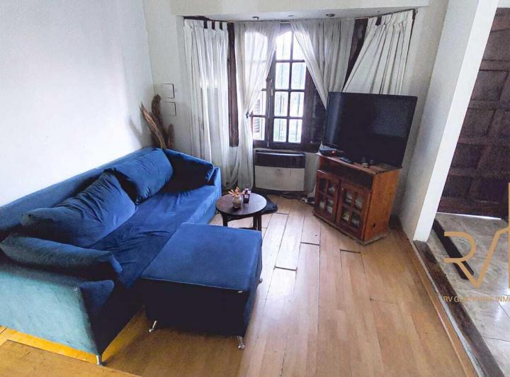Casa · 94m² · 4 Ambientes · 1 Cochera