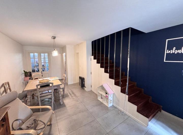 Casa · 80m² · 4 Ambientes · 1 Cochera