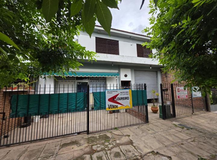 Casa · 258m² · 6 Ambientes
