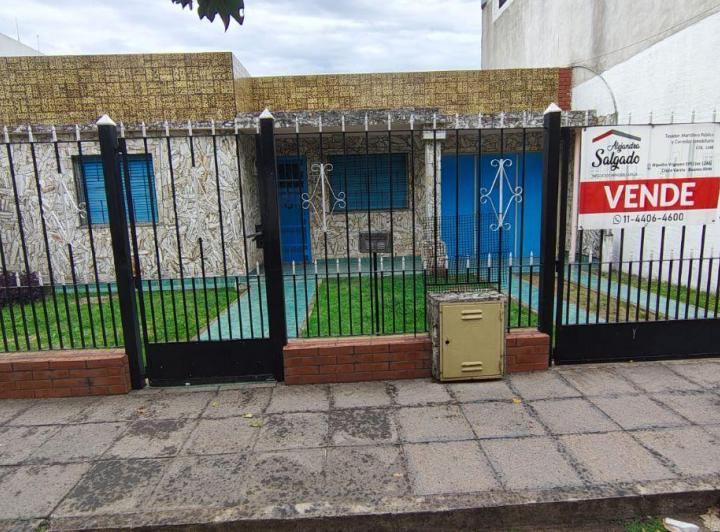 Casa · 74m² · 1 Ambiente · 1 Cochera