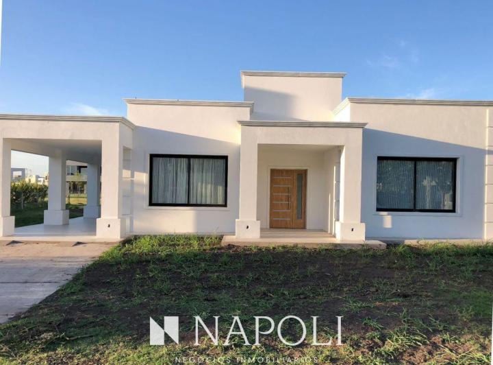 Casa · 183m² · 5 Ambientes · 1 Cochera