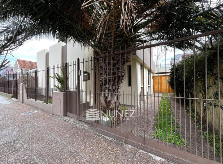 Casa · 126m² · 3 Ambientes · 2 Cocheras