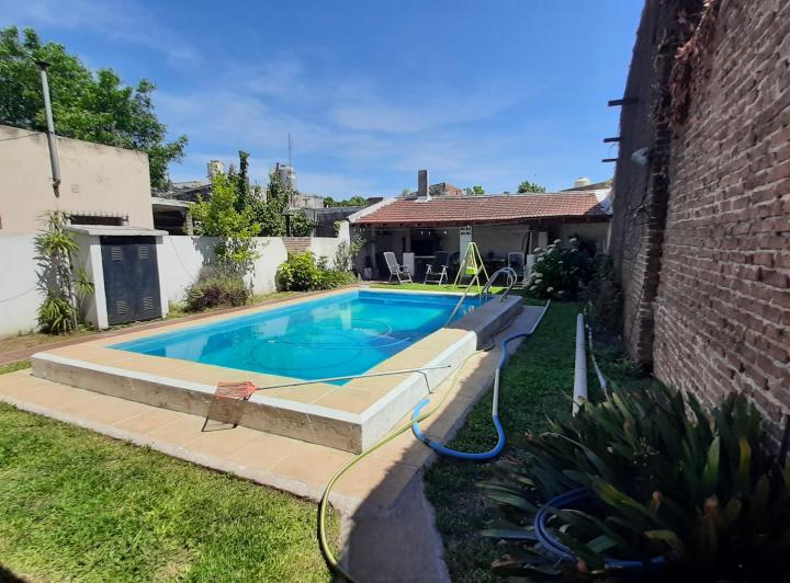 Casa · 50m² · 5 Ambientes · 1 Cochera