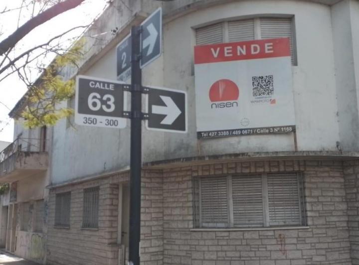 Casa · 204m² · 5 Ambientes · 1 Cochera