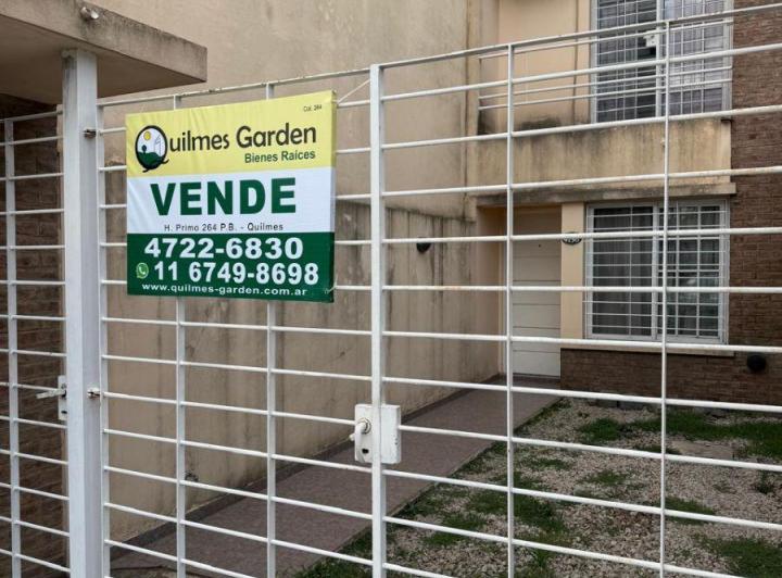 Casa · 80m² · 4 Ambientes · 1 Cochera