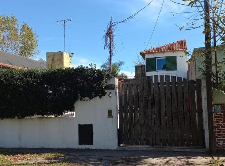 Casa · 500m² · 5 Ambientes · 1 Cochera