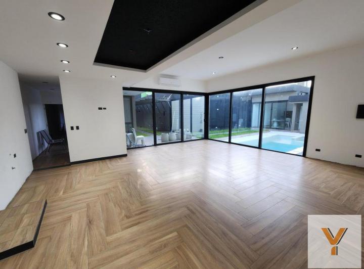 Casa · 200m² · 4 Ambientes