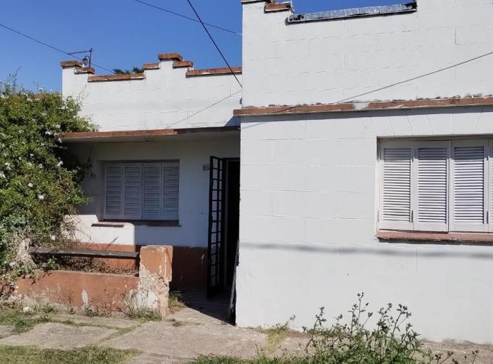 Casa · 102m² · 4 Ambientes · 1 Cochera