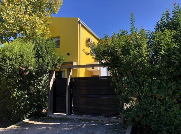 Casa · 90m² · 3 Ambientes · 1 Cochera