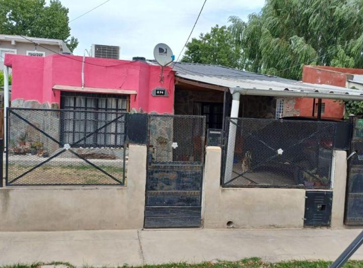 Casa · 90m² · 3 Ambientes · 1 Cochera