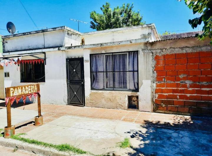 Casa · 84m² · 3 Ambientes · 1 Cochera