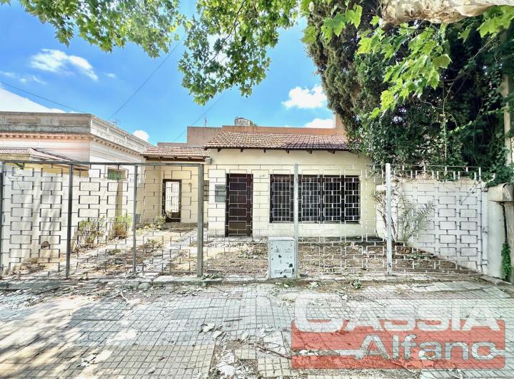 Casa · 110m² · 4 Ambientes · 1 Cochera