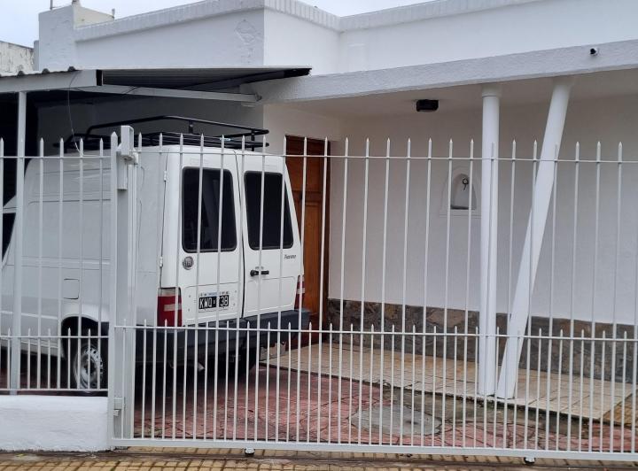 Casa · 70m² · 3 Ambientes · 1 Cochera