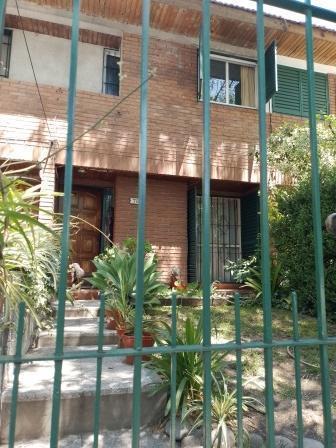 Casa · 111m² · 4 Ambientes · 1 Cochera