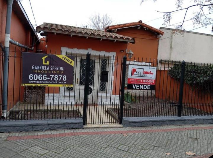 Casa · 164m² · 4 Ambientes · 1 Cochera