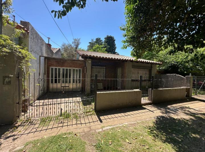 Casa · 70m² · 3 Ambientes · 1 Cochera