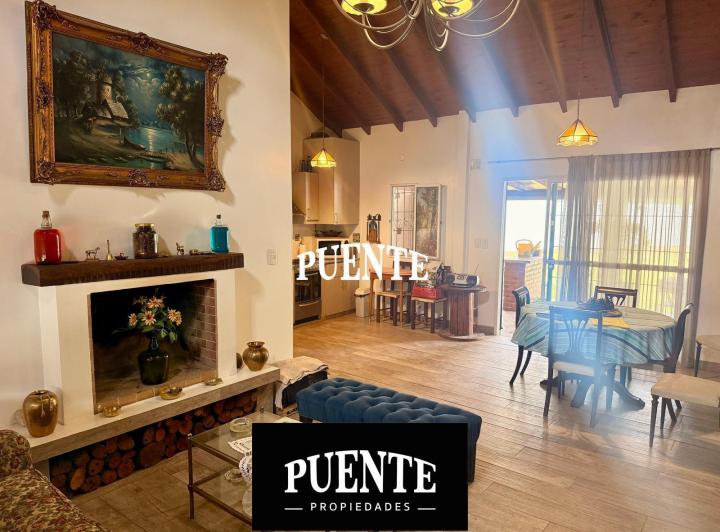 Casa · 144m² · 4 Ambientes · 1 Cochera