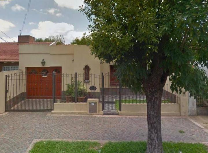 Casa · 143m² · 3 Ambientes · 1 Cochera