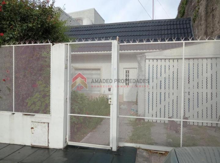 Casa · 90m² · 3 Ambientes · 1 Cochera