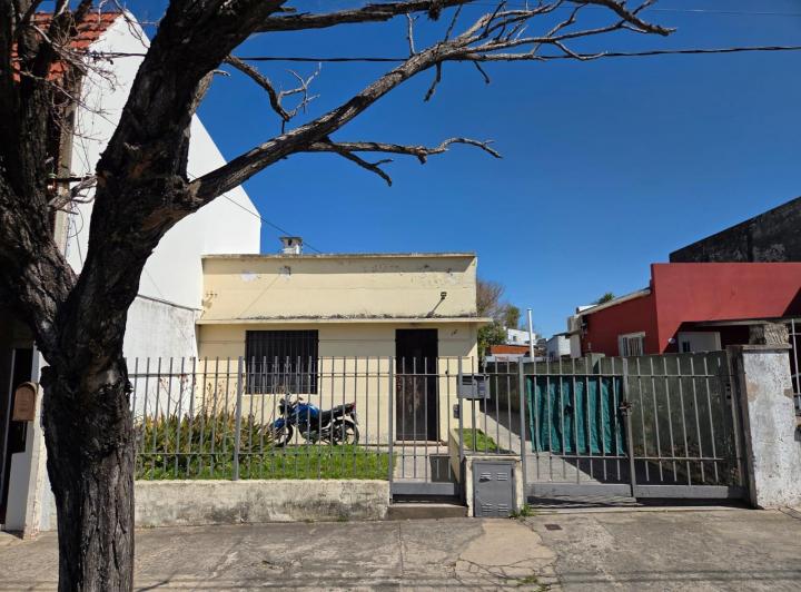 Casa · 155m² · 4 Ambientes · 1 Cochera