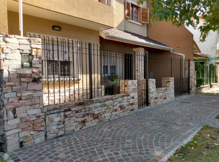 Casa · 120m² · 4 Ambientes · 1 Cochera