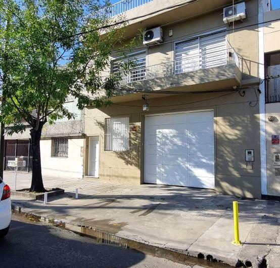 Casa · 450m² · 4 Ambientes