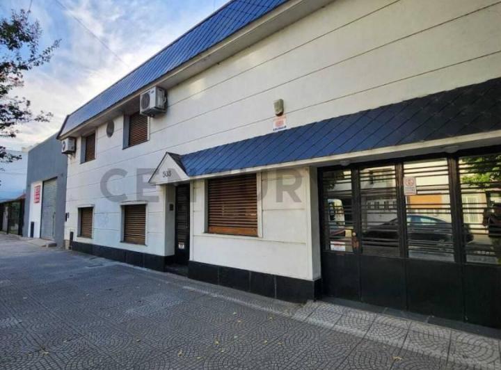 Casa · 128m² · 6 Ambientes · 1 Cochera