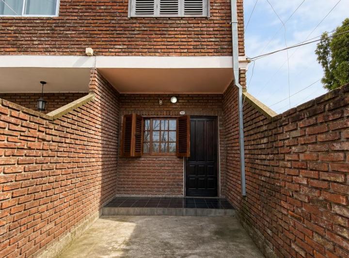 Casa · 20m² · 4 Ambientes · 1 Cochera