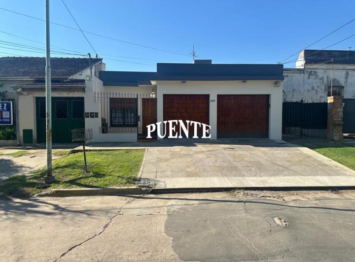Casa · 126m² · 3 Ambientes · 1 Cochera