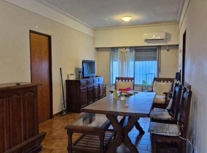 Casa · 74m² · 3 Ambientes · 1 Cochera